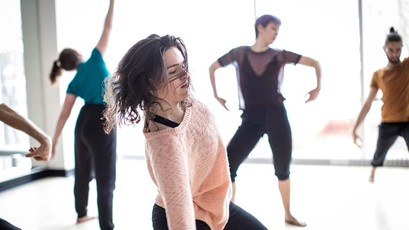 Contemporary dance class la Maison pour la danse Québec 