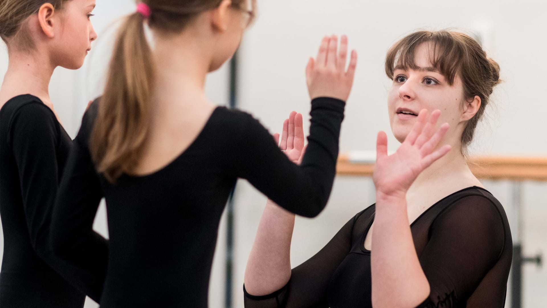 Offre emploi professeur Danse cours jeunesse École de danse de Québec EDQ